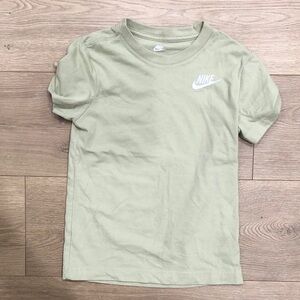 Nike Pale Green Boys Size 6 Tee with White Logo